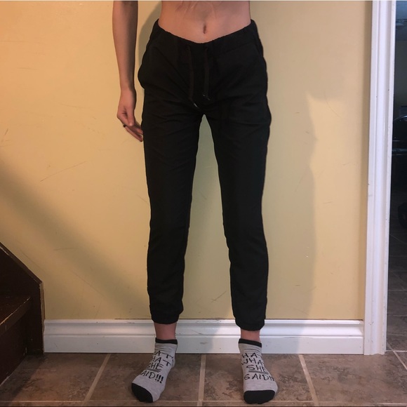 Chic Mesh Cutout Sport Pants - Picture 2 of 6